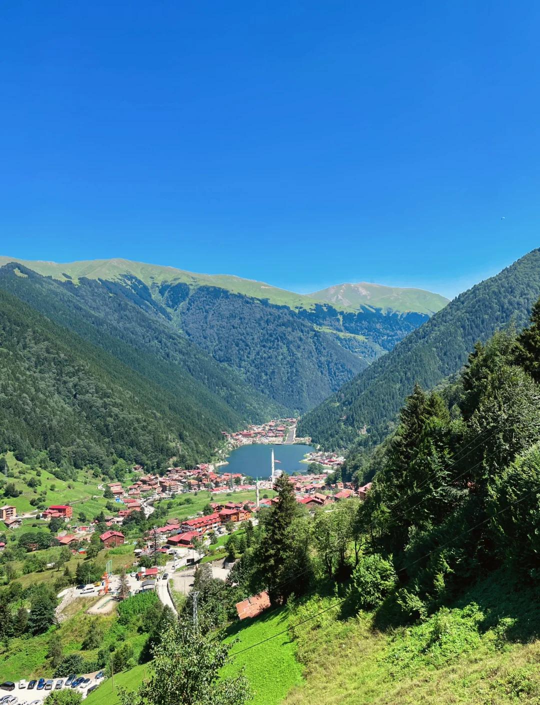 爱游戏-土耳其超级联赛：安塔利亚体育对决特拉布宗的简单介绍