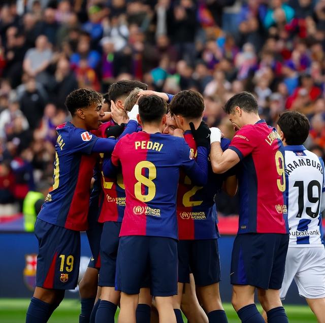 爱游戏官网-关于欧洲足坛豪门碰撞，球迷热切期待强强对决的信息