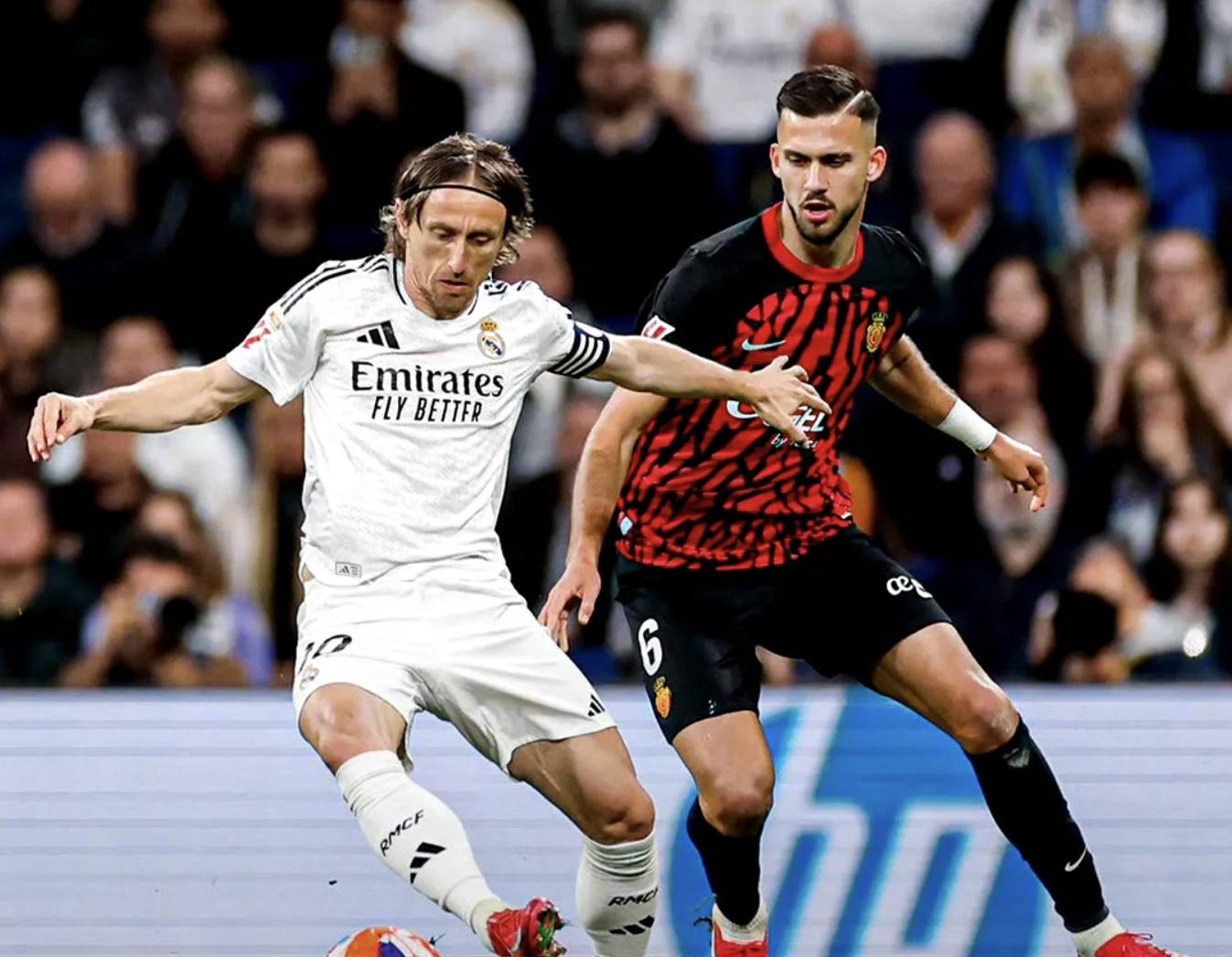 爱游戏官方入口-意大利豪门绝杀取胜，淘汰对手冲击欧冠席位