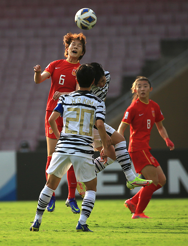 爱游戏app下载-亚洲女足比赛掀起轰动，中国女足表现抢眼