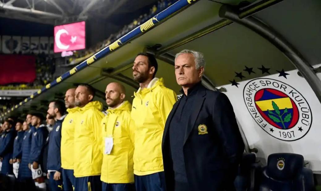 爱游戏官网-包含穆里尼奥执教新球队，备战欧联杯比赛的词条