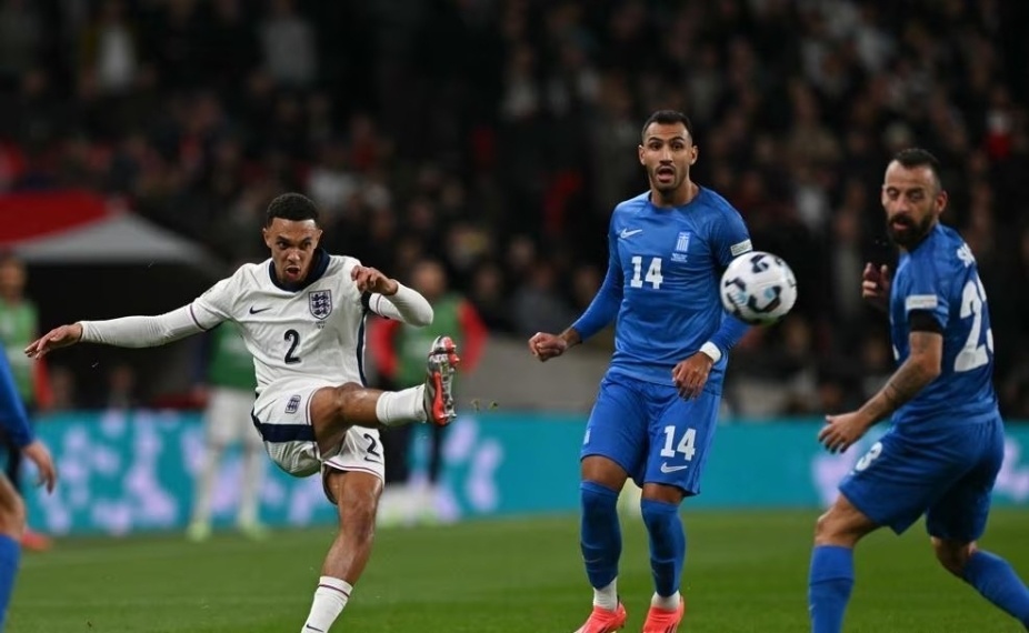 爱游戏网页版登录入口-希腊球员突破突入禁区，率球队拿下比赛的简单介绍