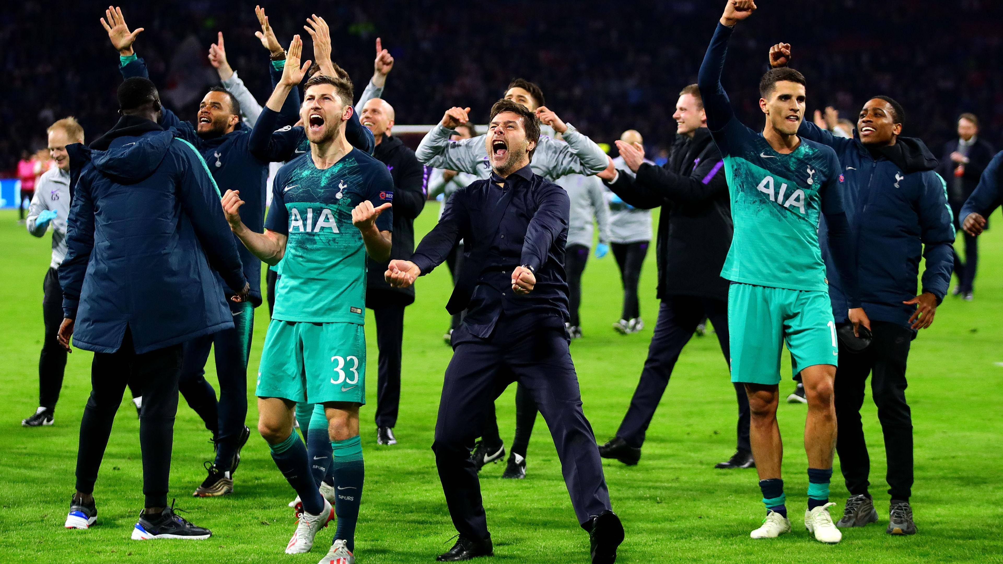 阿贾克斯横扫巴萨,晋级决赛再创奇迹 阿贾克斯横扫巴萨,晋级决赛再创奇迹