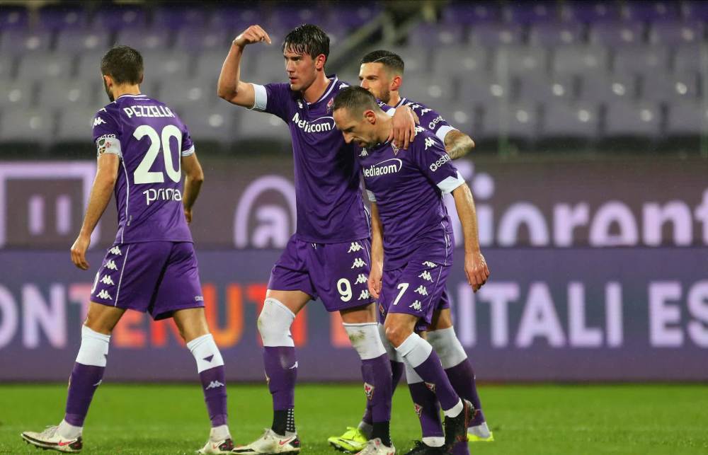 爱游戏app-佛罗伦萨主场告捷，继续排在中游位置的简单介绍