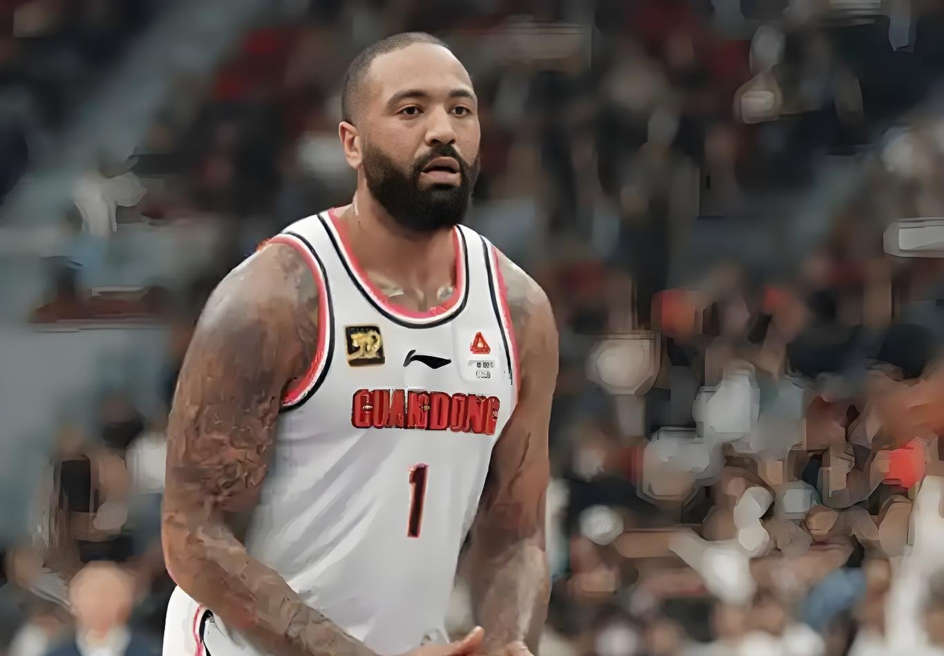 阿联酋男篮后卫突破关键防线,助球队取胜的简单介绍 阿联酋男篮后卫突破关键防线,助球队取胜的简单介绍