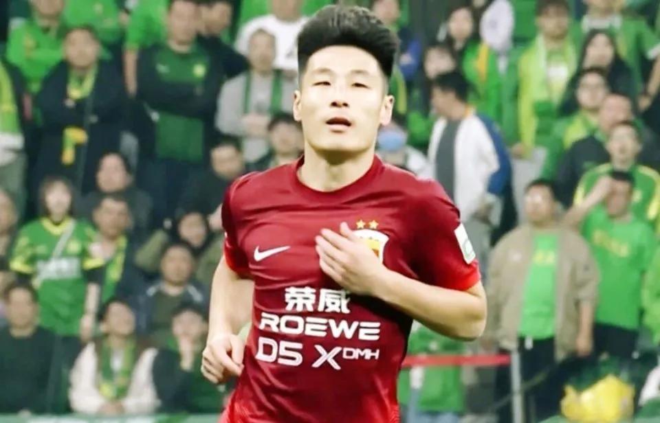 关于武磊破门！上海上港大胜广州富力，取得三连胜的信息