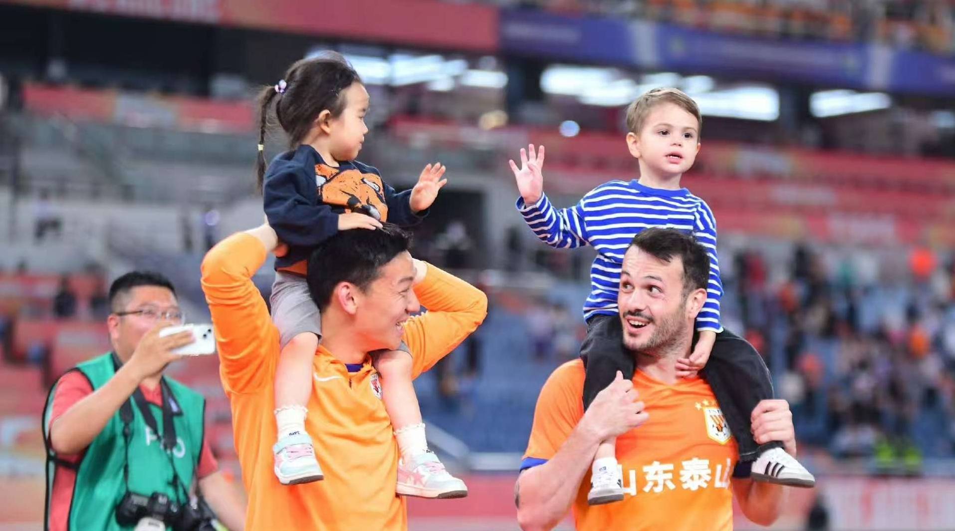 爱游戏官网-关于鲁能客战失利，亚冠出局前途未卜！的信息