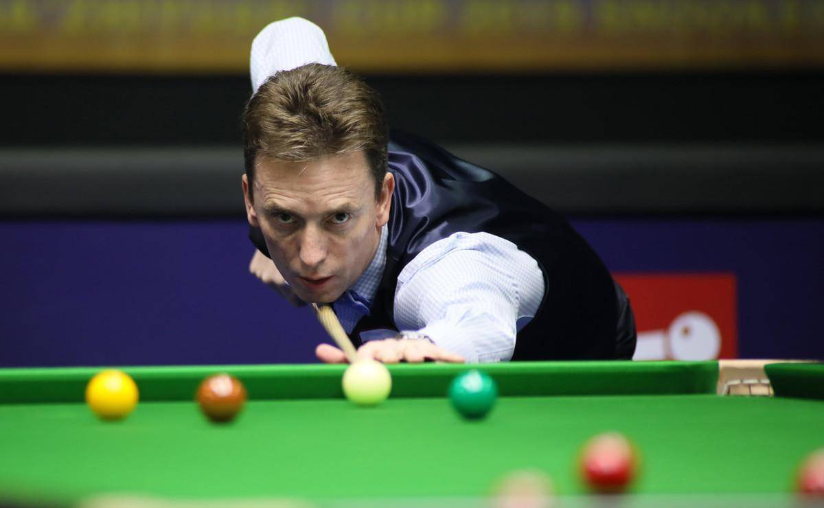 球员在比赛中展现出色的个人能力 球员在比赛中展现出色的个人能力