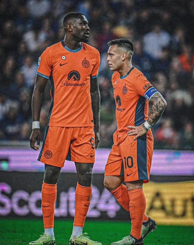 国米前锋连续上演惊艳进球，帮助球队战胜对手