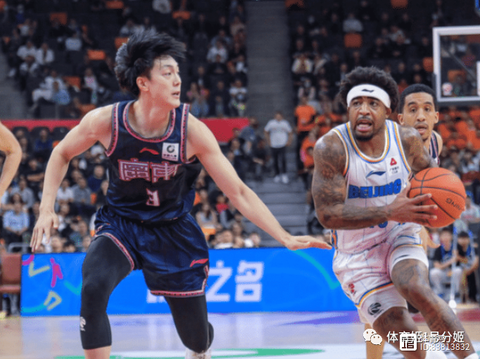 广东队主场大胜，展现顶尖实力的简单介绍